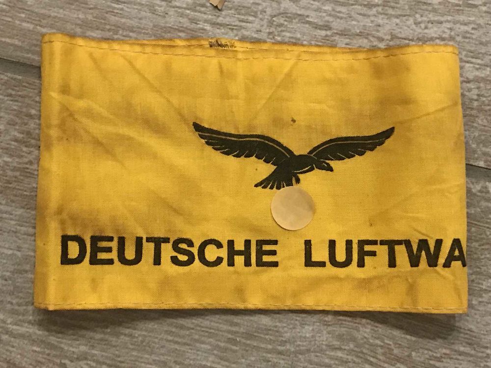 brassard Luftwaffe allemand WW2 25 Ro�z�-sur-Sarthe (72)