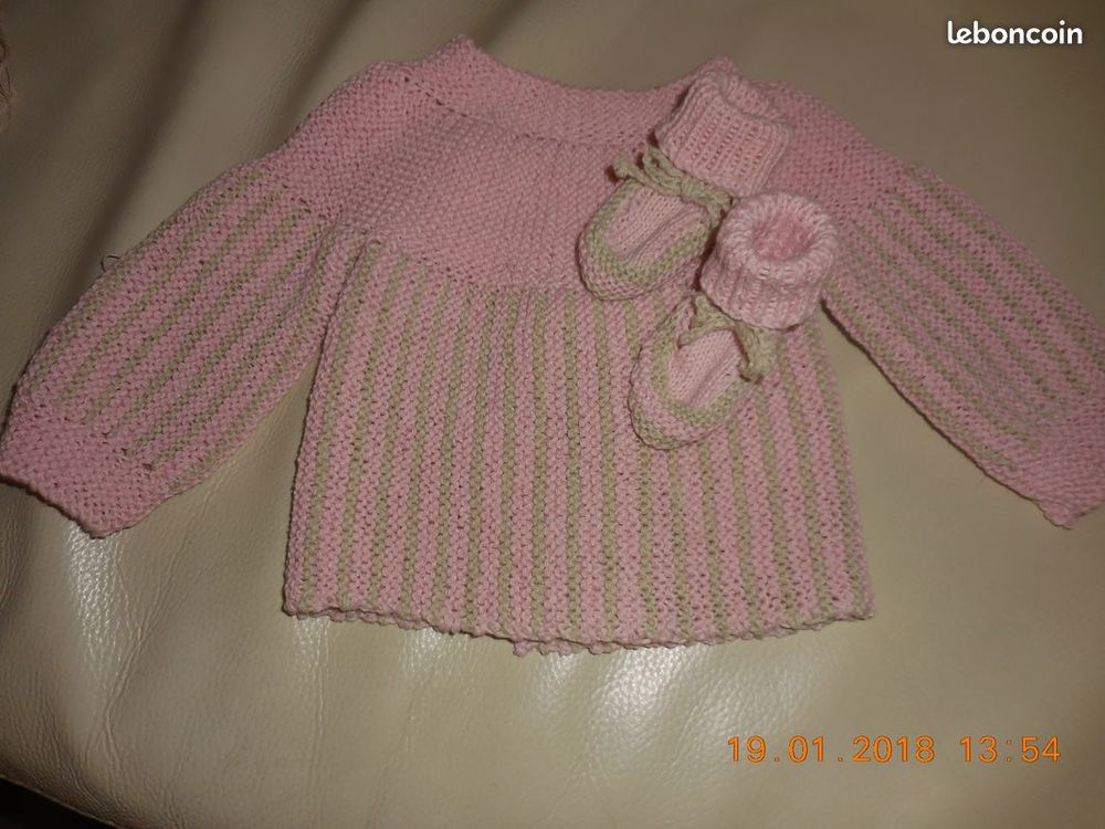 brassi�re et ses chaussons 0 3 mois 6 S�te (34)