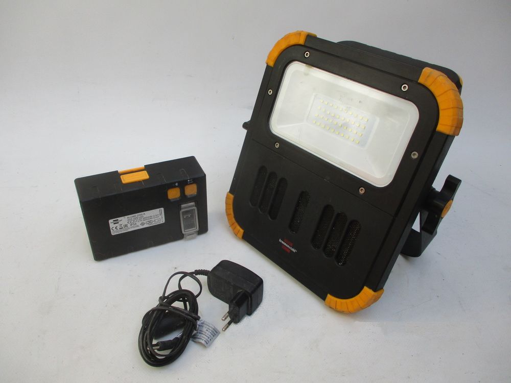 Brennenstuhl Spot leds 2000 lumem 70 Cagnes-sur-Mer (06)