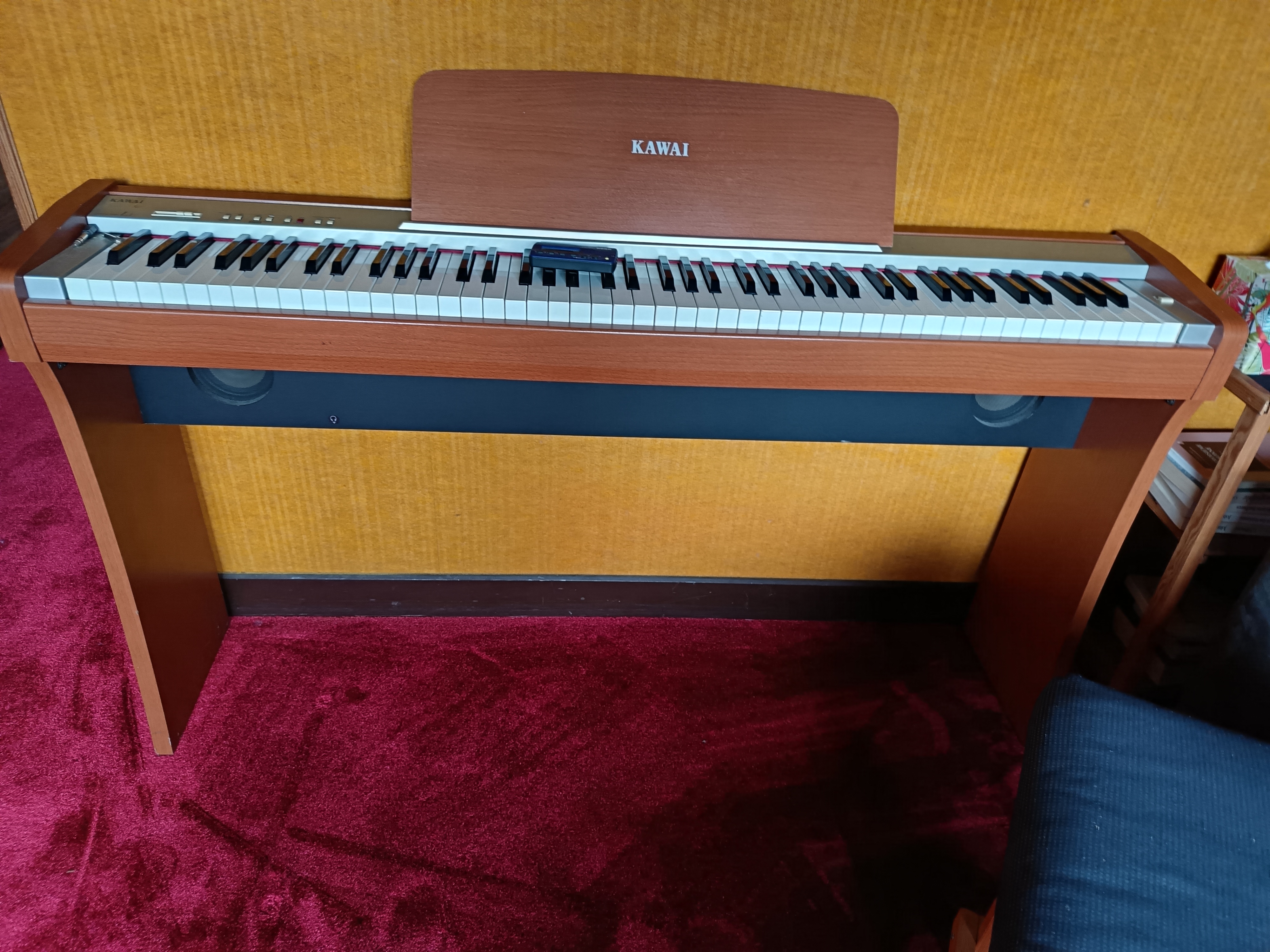 BREST (29200) piano Kawai digital L1 550 Brest (29)