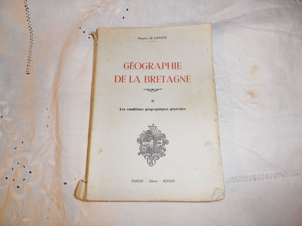 BRETAGNE-LE LANNOU-GEOGRAPHIE DE LA BRETAGNE-LIVRE ANCIEN XX 40 Fontenay-le-Fleury (78)