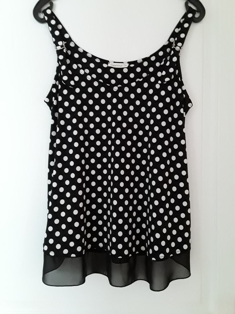 TOP � bretelles NEUF 14 Outreau (62)