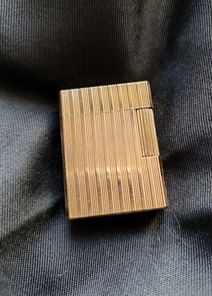 Briquet Dupont Ligne 1 Plaqu�-Or 20u 110 Faverges (74)