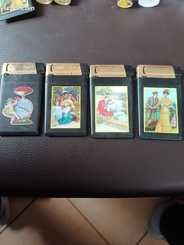4 briquets carte sur l amour tr�s bon �tat ne s allum� plus 28 Viriat (01)