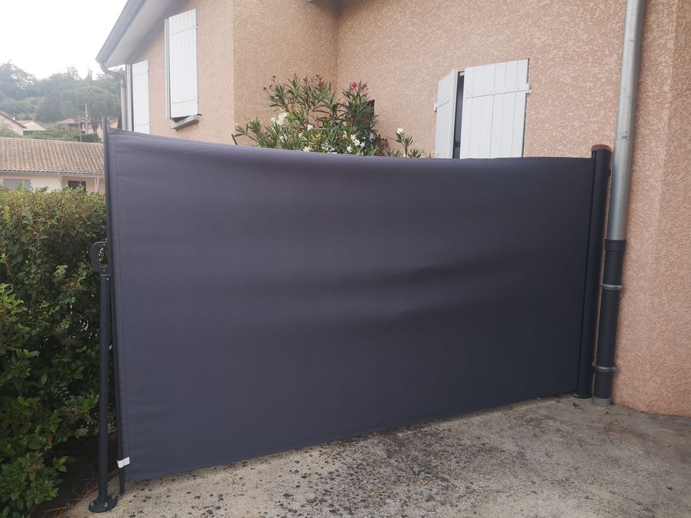 Brise vue retractable 50 Saint-Clair-du-Rh�ne (38)