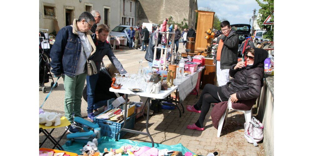 BROCANTE  43 &egrave;me &eacute;dition
0 Puxieux (54)