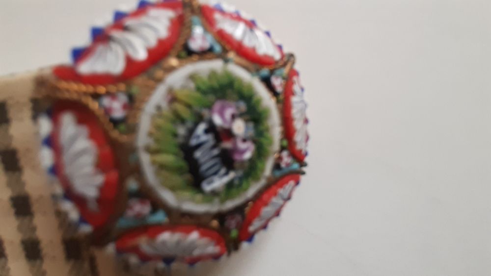 Broche ancienne ROMA 15 �zanville (95)