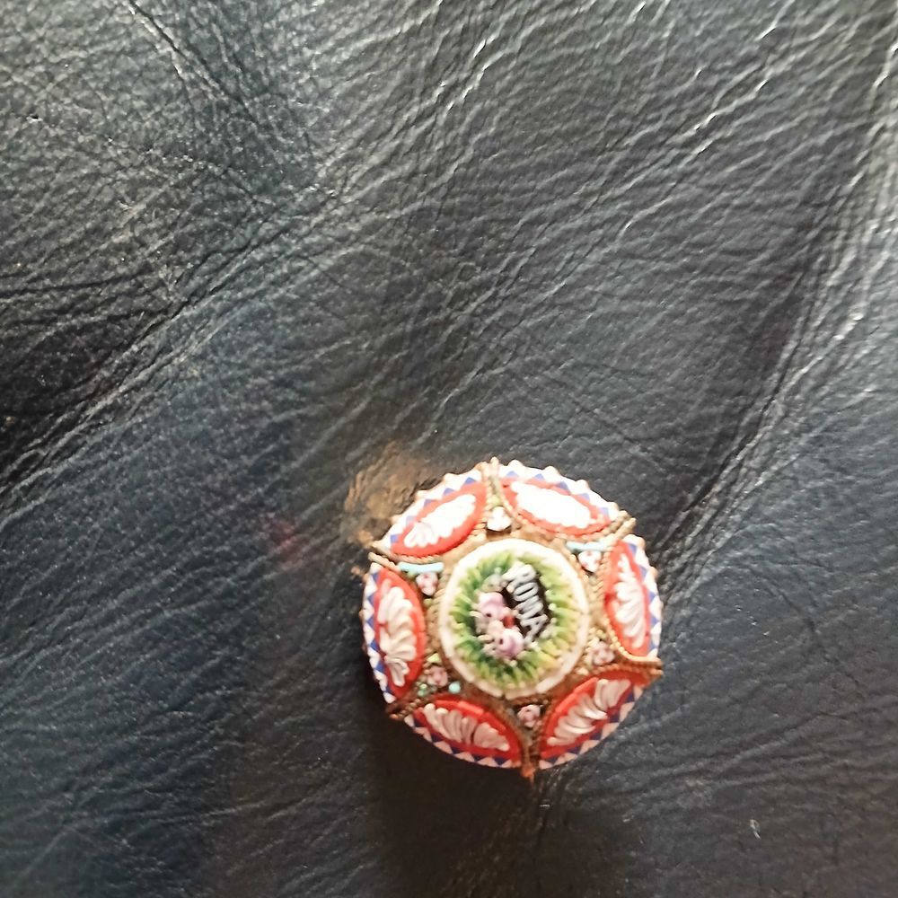 Broche ancienne 35 �zanville (95)