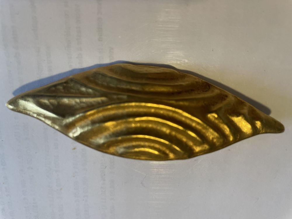 Broche dor�e feuille LANVIN 95 Vigneux-sur-Seine (91)