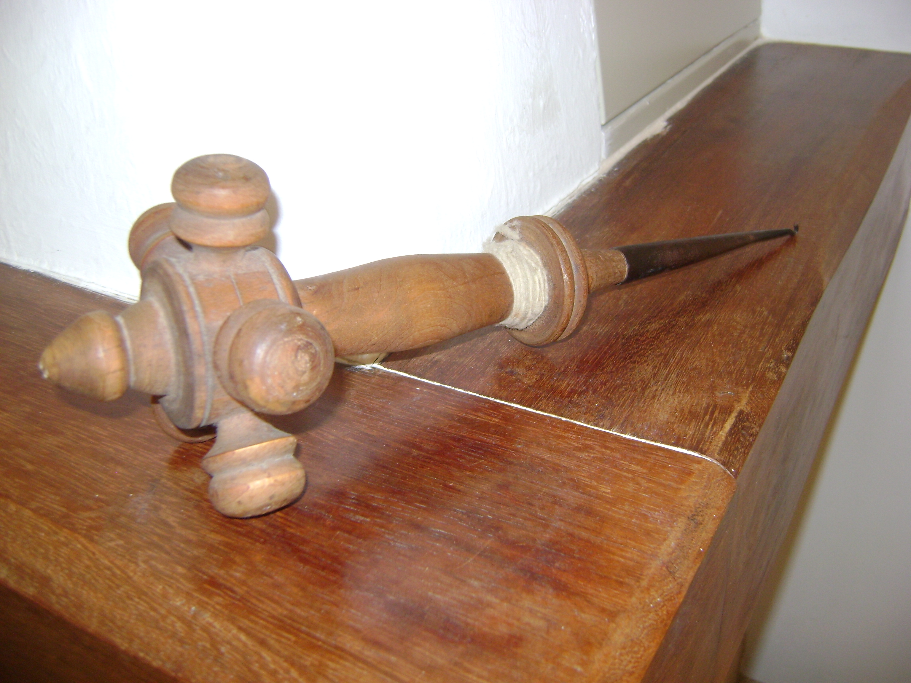 broche � main pour filer la laine 20 Saint-Andr� (66)