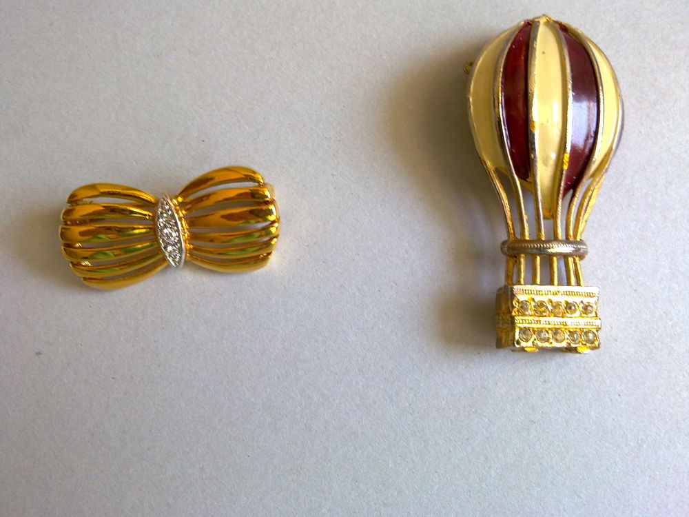 Broches fantaisie 2 Clichy (92)