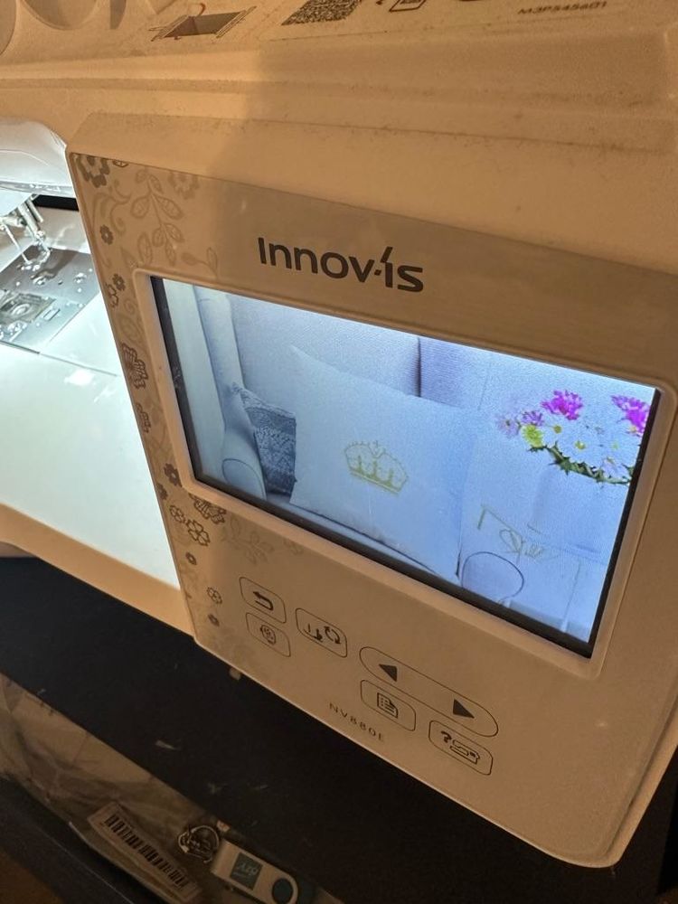 Brodeuse NV880E INNOVIS Garantie OK 600 Blois (41)