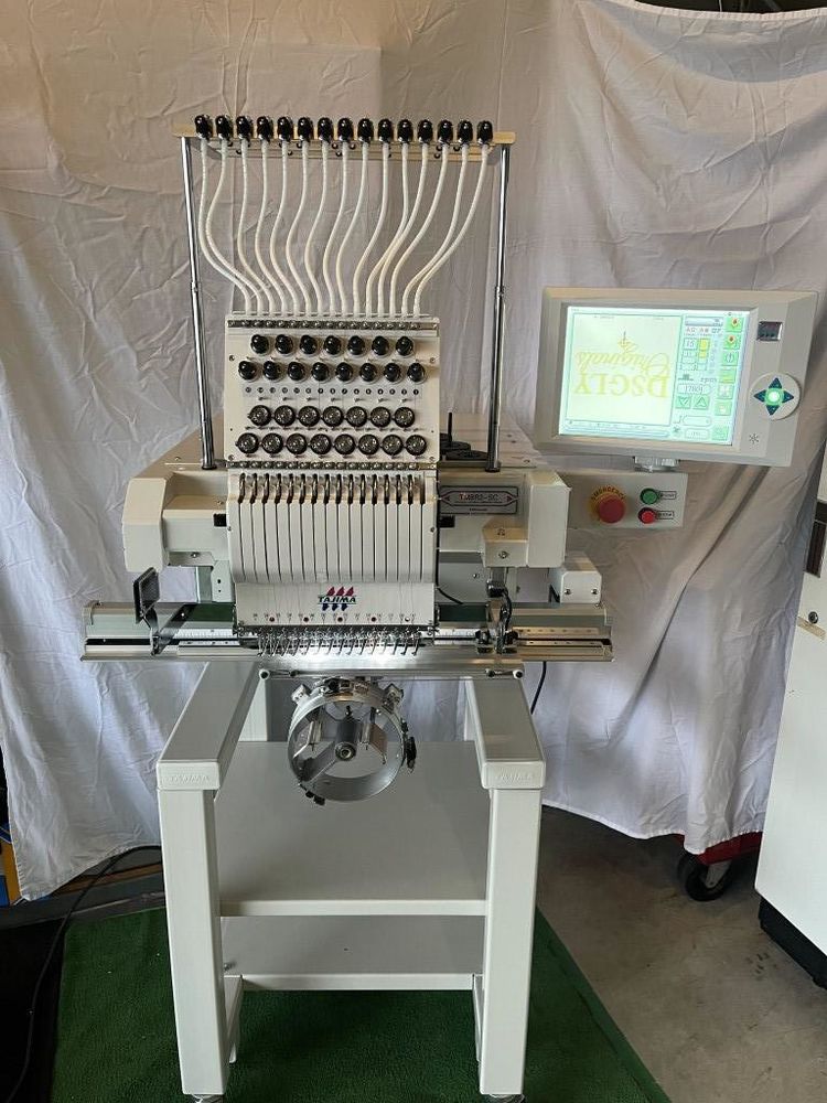 Brodeuse Tajima TMBR2-SC1501C 11570 Saintes (17)