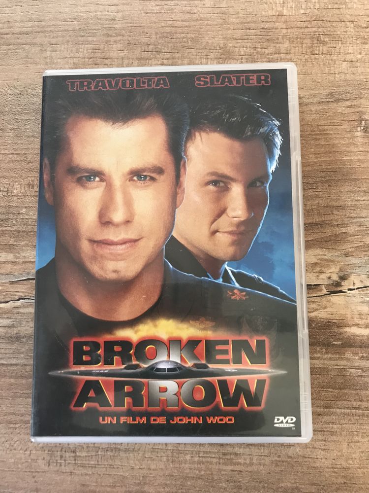 DVD    Broken arrow     2 Saleilles (66)