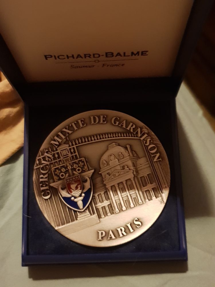 bronze argent� 40 Paris 13 (75)