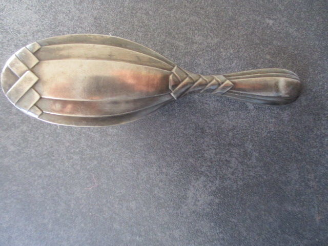 brosse cheveux b�b� 25 Castres (81)