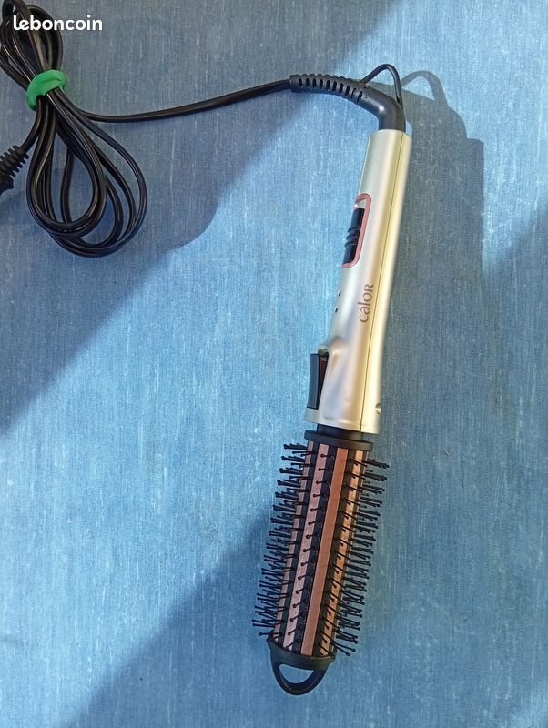 Brosse coiffante Calor 25 Grisolles (82)