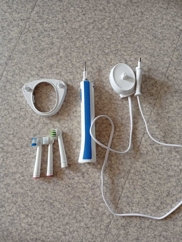 brosse �  dents �lectrique 10 Valence (26)