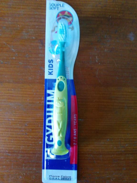 Brosse � dents souple 2/6 ans (Neuve) 2 Ardoix (07)