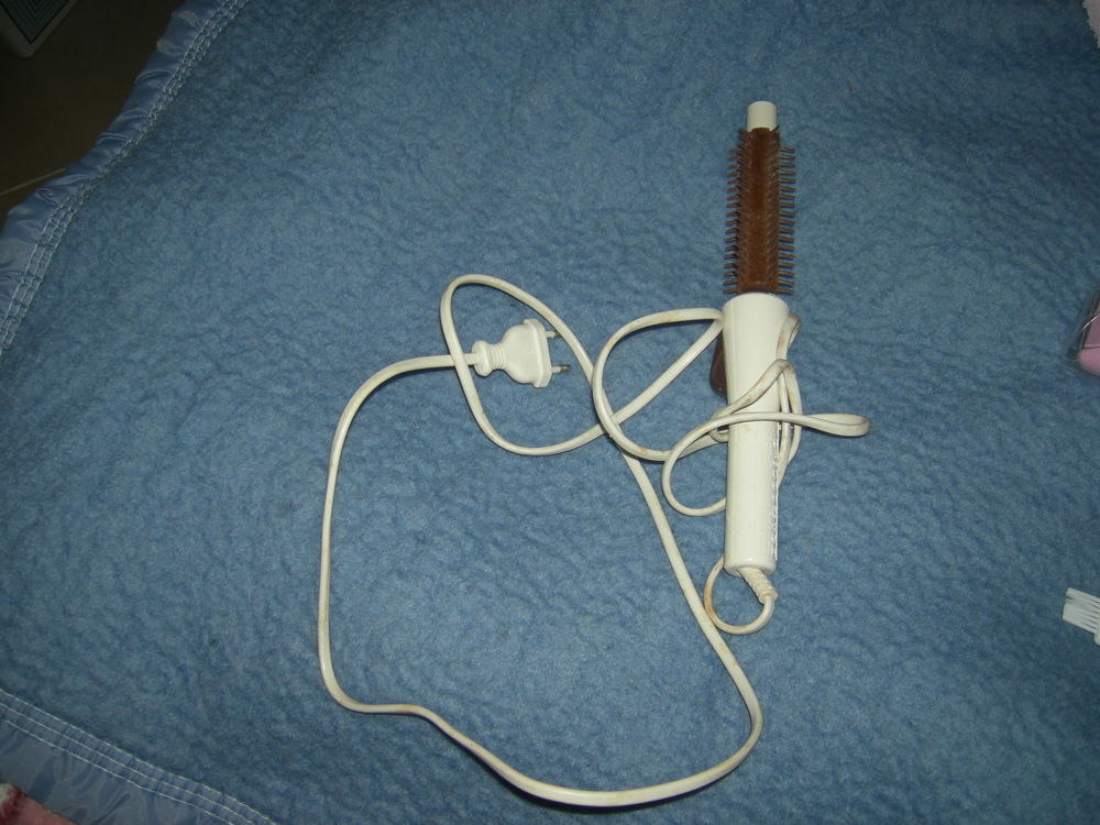 brosse �lectrique � boucler 5 Agde (34)