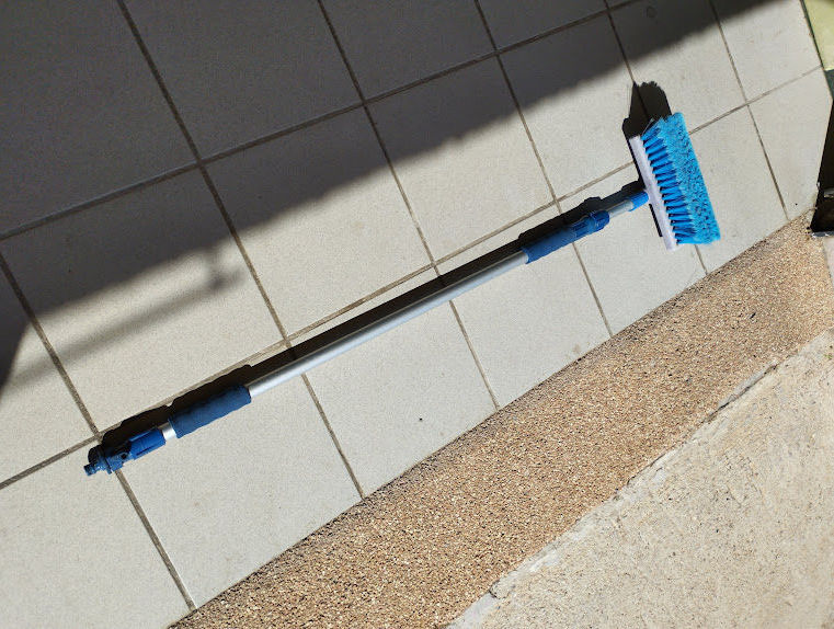 Brosse de lavage t�lescopique
15 Agde (34)