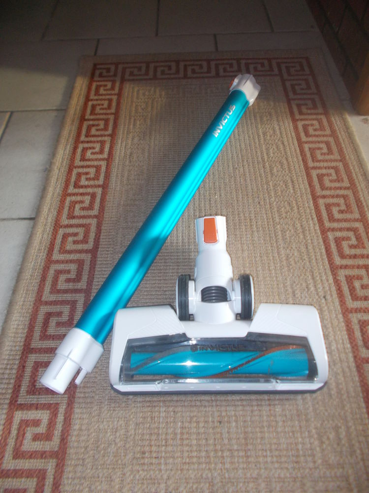 une brosse x7 a moteur �lectrique neuve faire  prix 50 Saran (45)