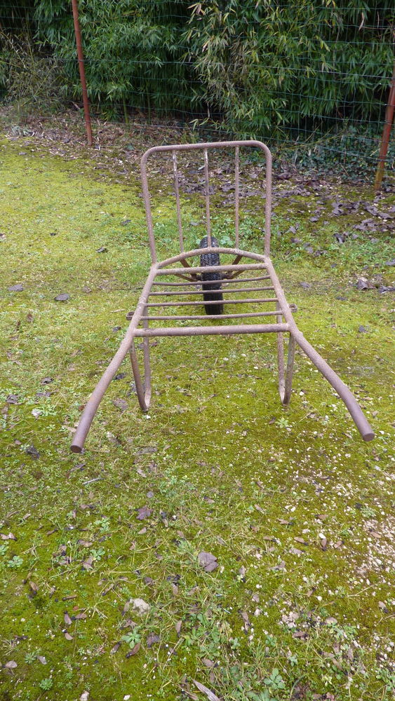 Brouette m�tallique 150 Cahors (46)