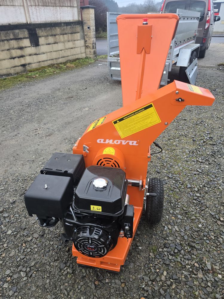 broyeur de branches anova 1400 Panazol (87)