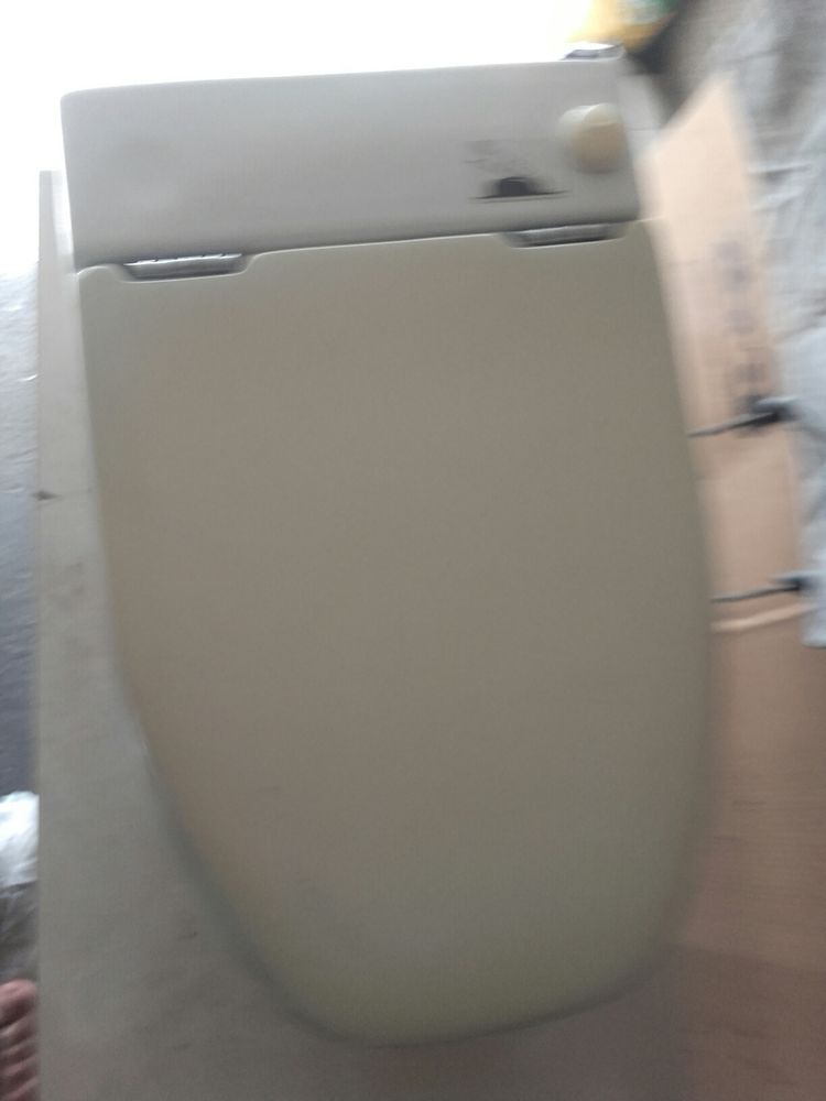 wc broyeur monobloc cuvette en c�ramique broyage par turbine me contact� au 0783197537 150 Creil (60)