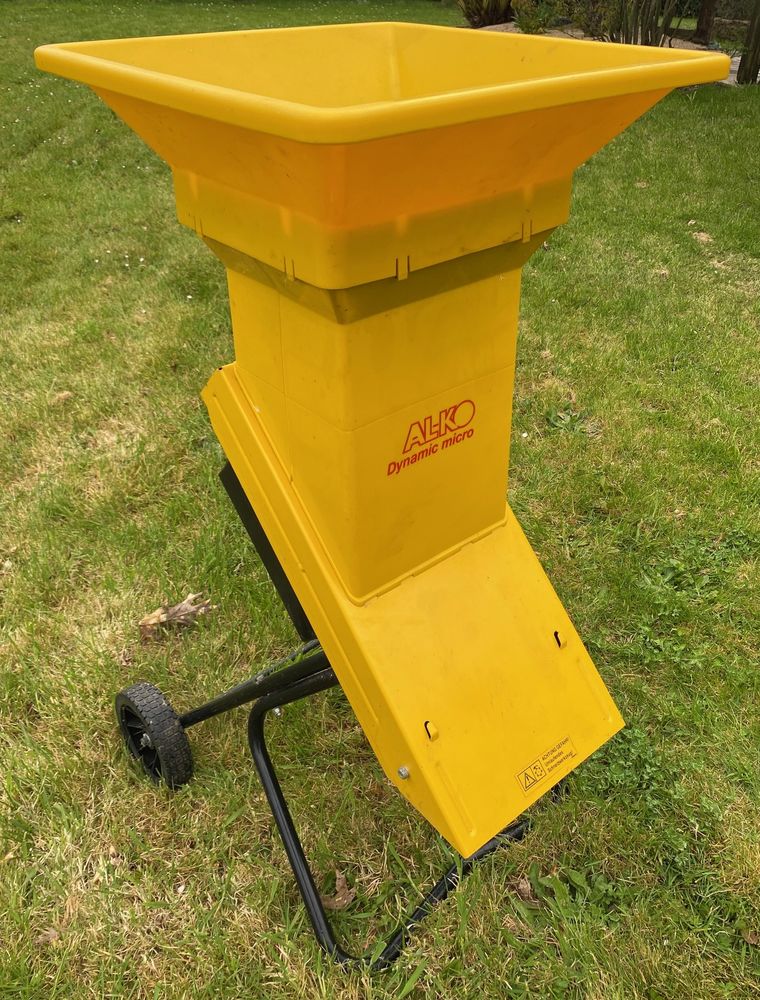 Broyeur de v�g�taux Alko dynamic micro 100 La Remaudi�re (44)