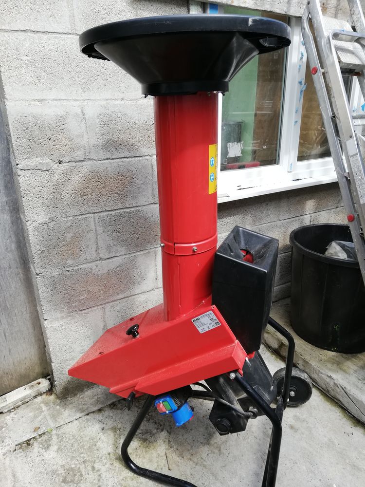 broyeur de v�g�taux 350 Auchel (62)