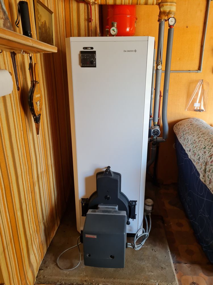 bruleur pour chaudi�re � fioul 220 Maslives (41)