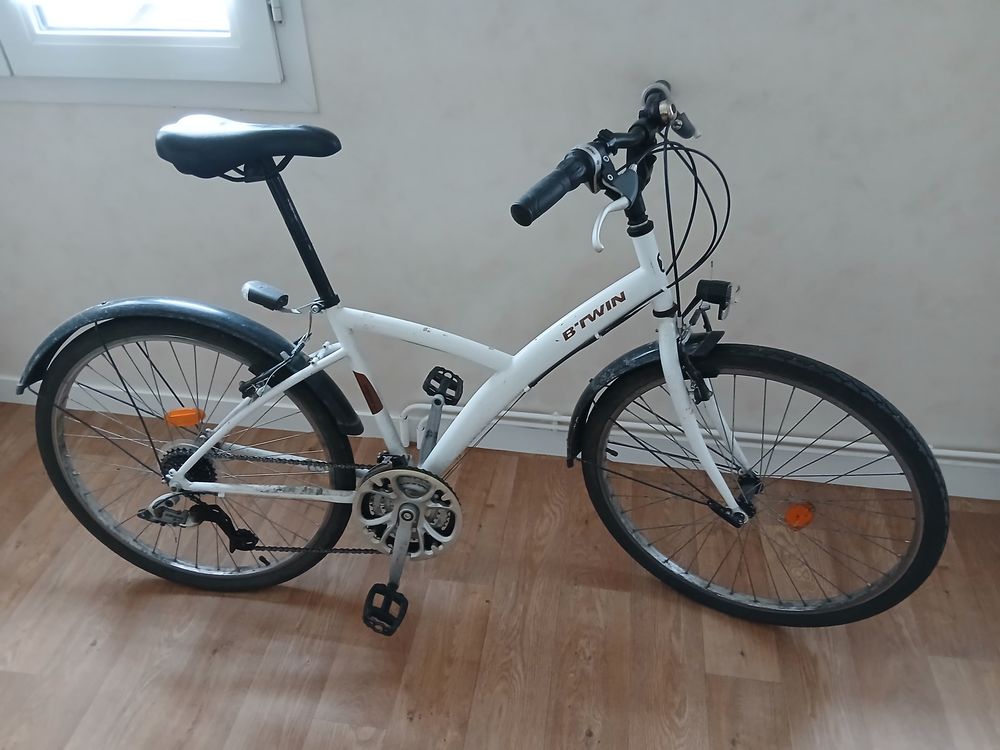 Vtt btwin 26  100 Mayenne (53)