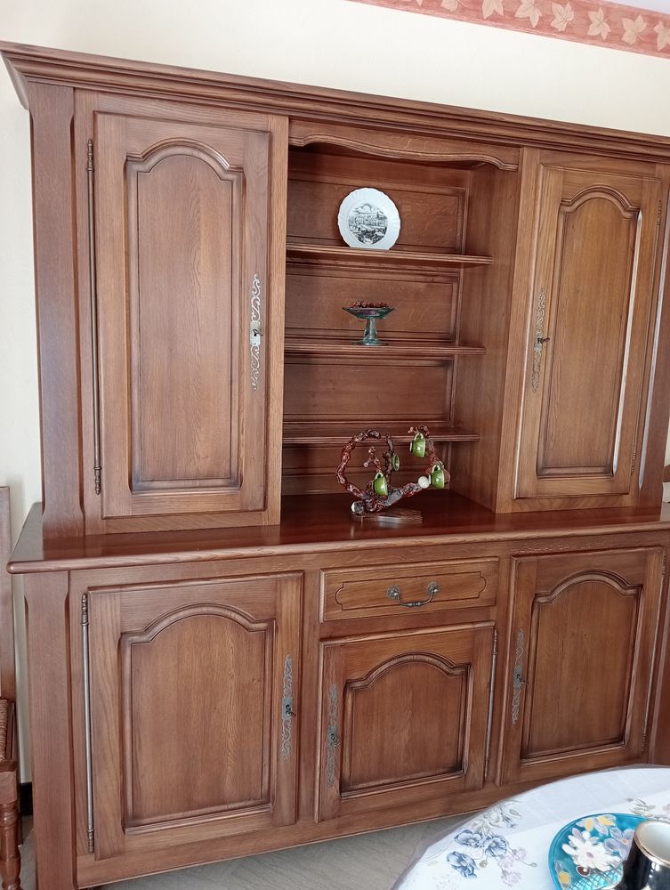  un buffet ancien en noyer 500 Blois (41)