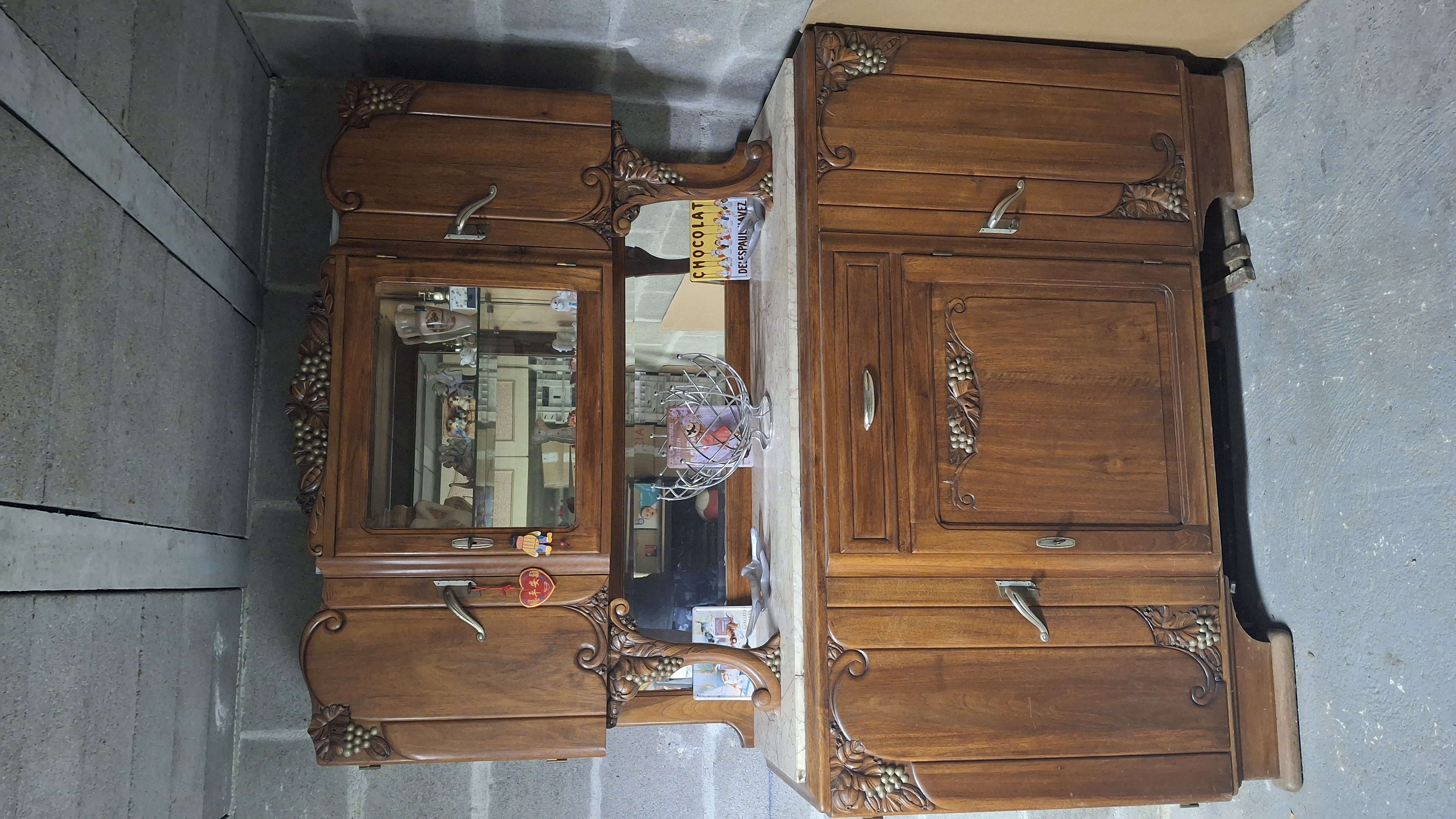Buffet ancien 90 Nevers (58)