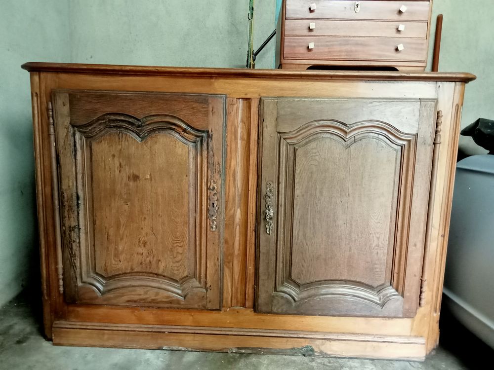 Buffet ann�es 1920-1940 en ch�ne massif 150 Toulouse (31)