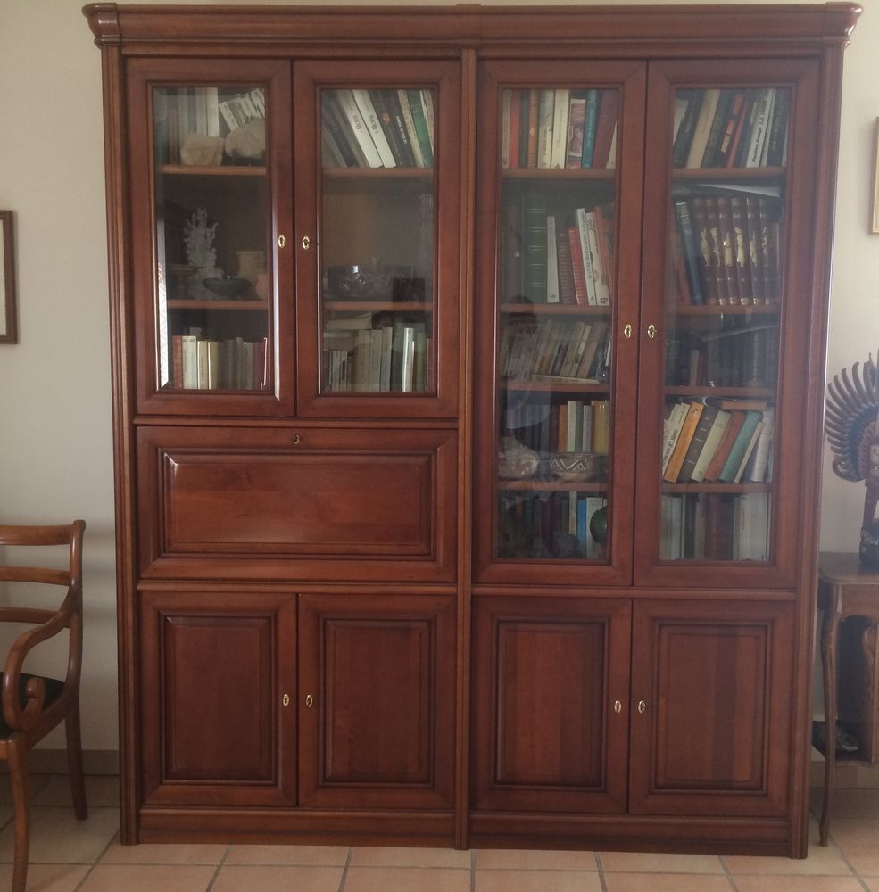 Buffet avec vitrine et compartiment bar en merisier massif 300 Vidauban (83)