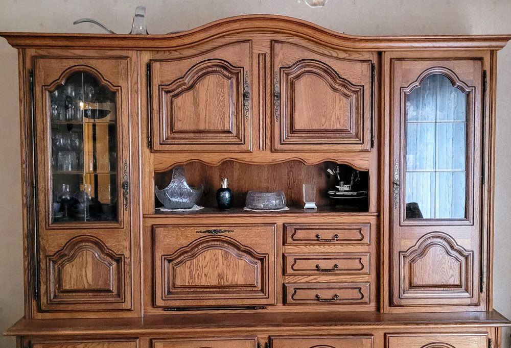 Buffet, bahut en ch�ne massif 300 Le Creusot (71)