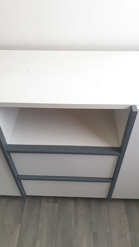 Buffet Blanc �l�gant en tr�s bon �tat - 50 � Angers 50 Angers (49)