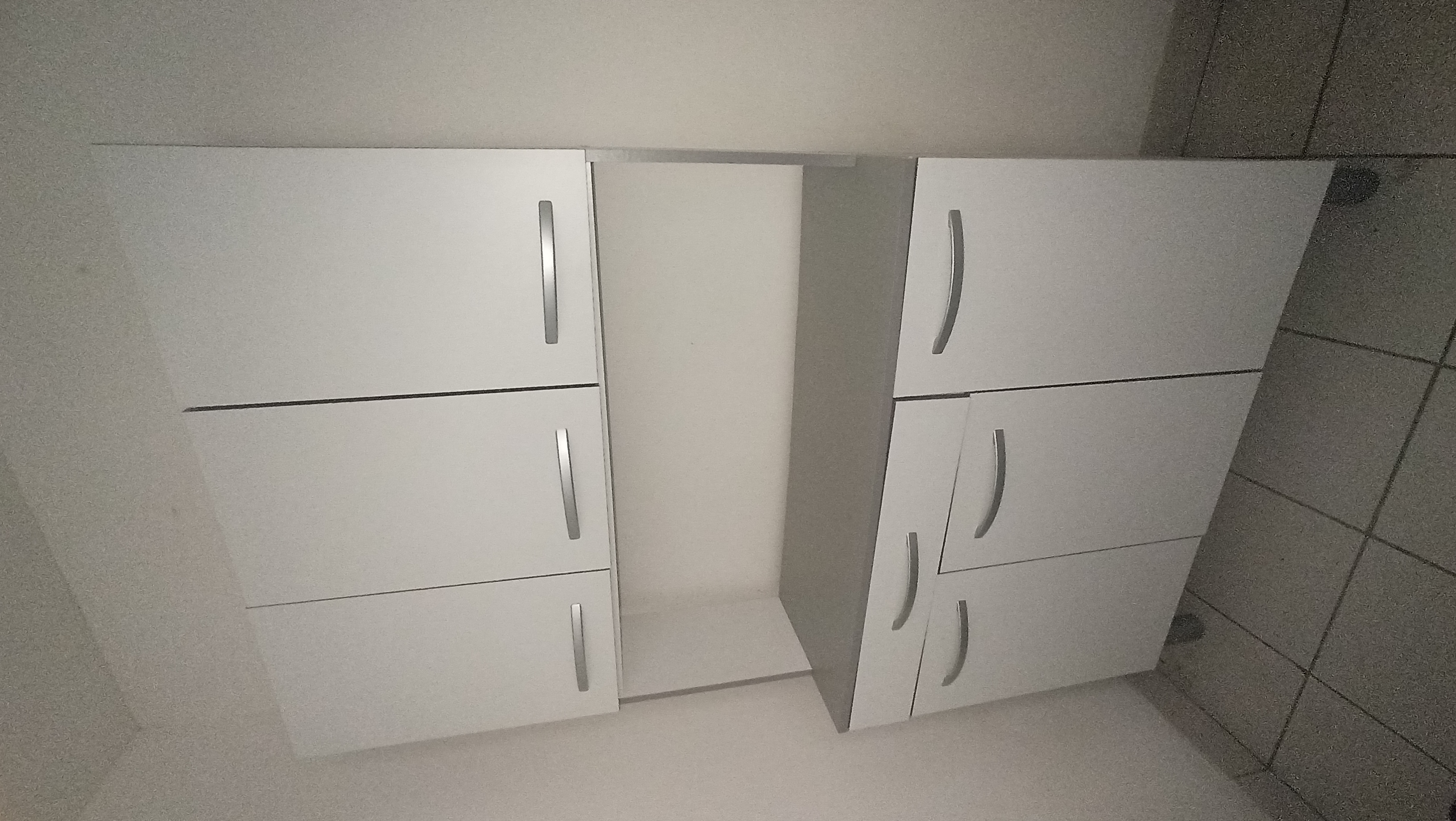 Buffet blanc en bon �tat 80 Brest (29)