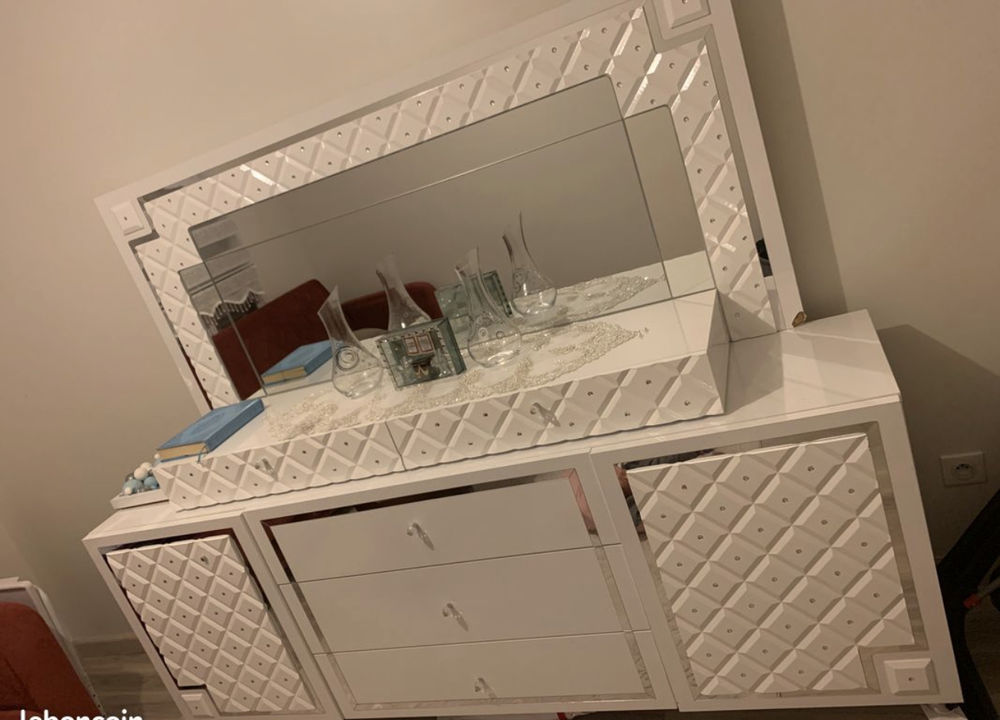  Buffet blanc 450 Provins (77)