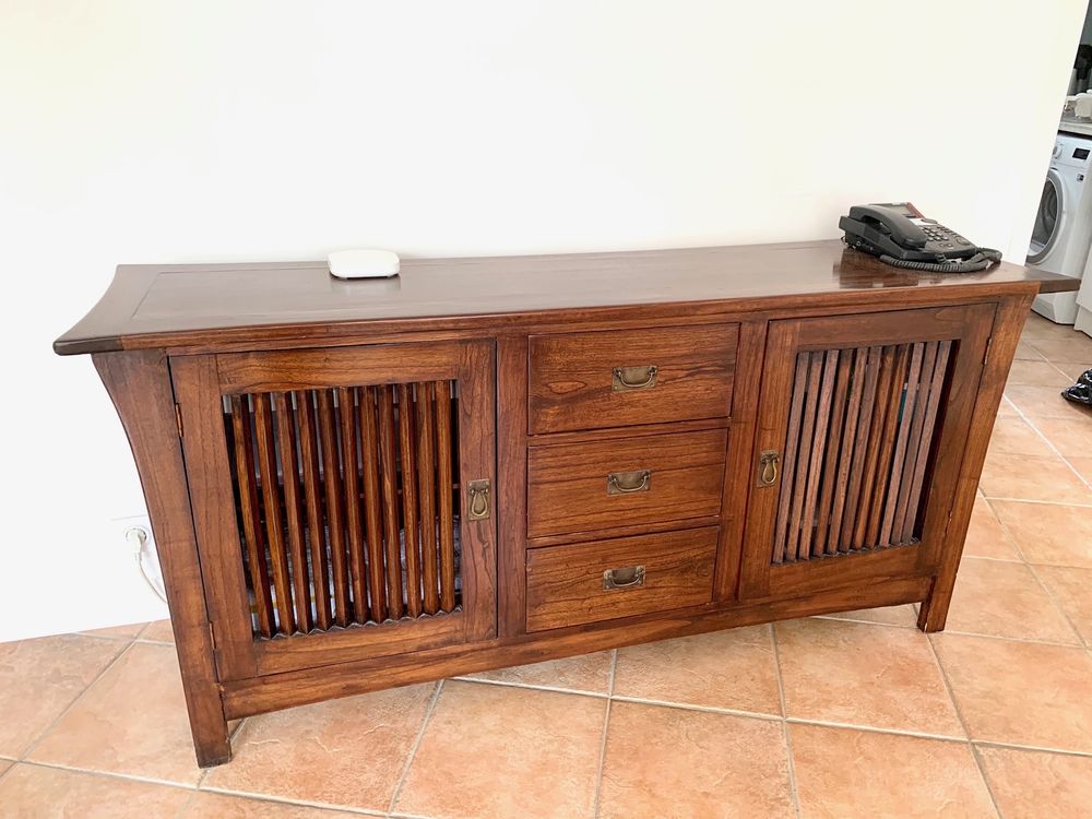 Buffet bois Itin�raires du Monde 200 Paris 14 (75)