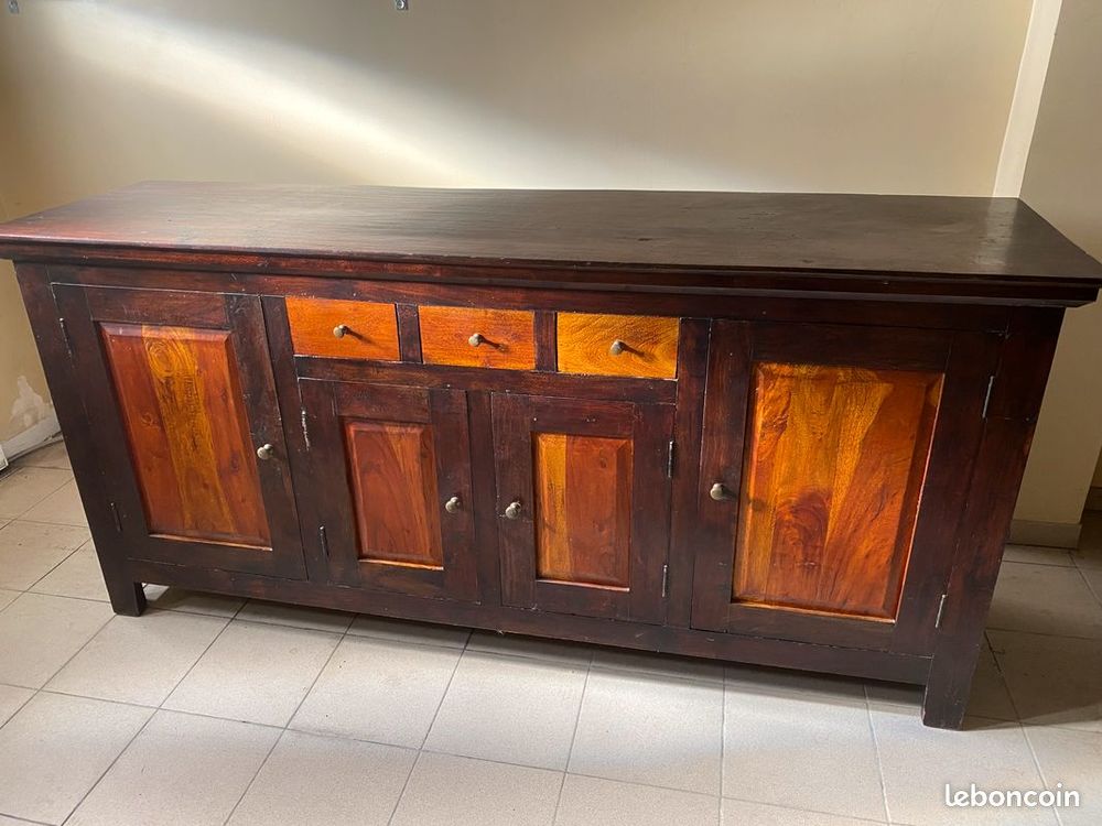 d'un buffet en bois massif 350 Aulnay-sous-Bois (93)