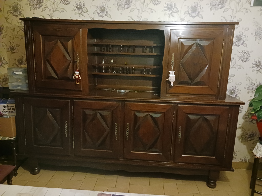 Buffet+en+bois+sculpt� 230 euro 250 Y�vres (28)