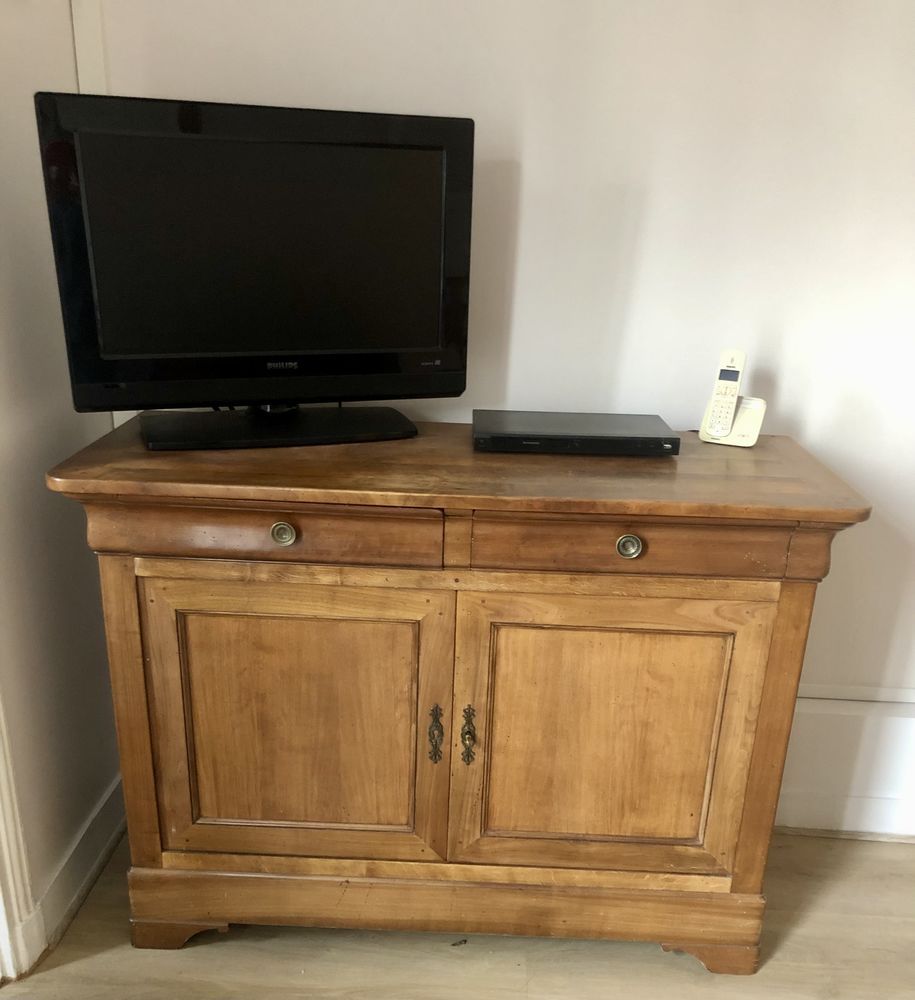 Buffet bois 90 Paris 19 (75)