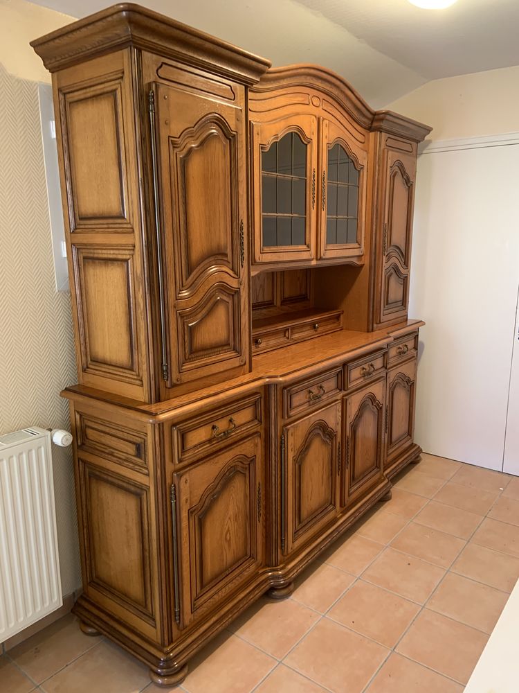 buffet en ch�ne massif deux corps 500 Ferri�res-en-Bray (76)