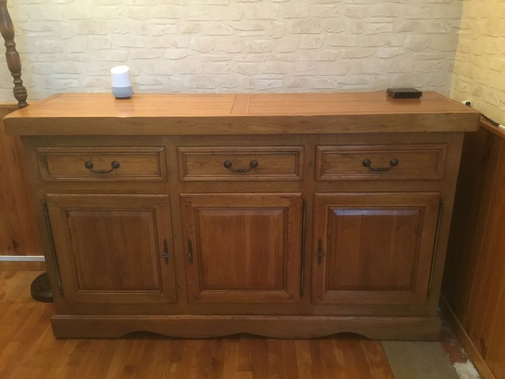 Buffet en ch�ne massif 
0 Suresnes (92)