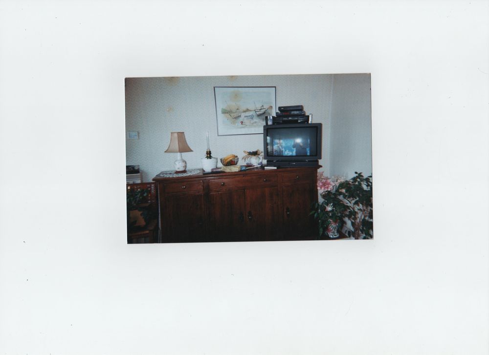 BUFFET EN CHENE MASSIF 298 L'Isle-Jourdain (86)