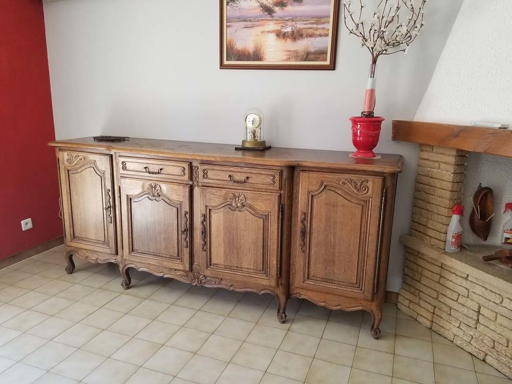 Buffet ch�ne massif 200 Meyrannes (30)