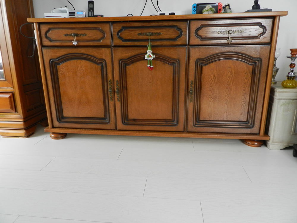 BUFFET  CHENE 100 La Chapelle-Saint-Mesmin (45)